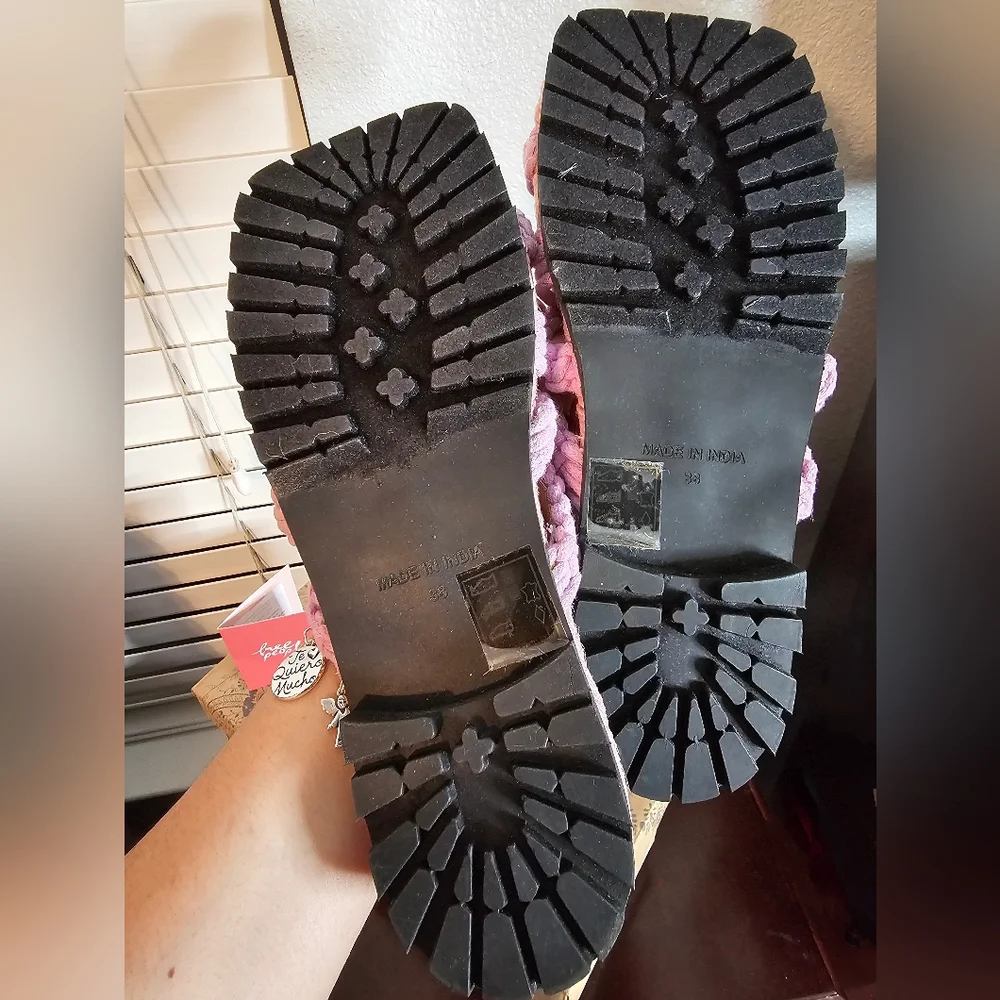 Free People Sandri Macrame Sandals Lavander New in Box size 38 (7.5 -8 US) - Picture 6 of 13